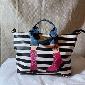 BETSY JOHNSON small handbag